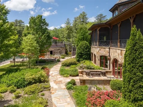 2748 W Club Boulevard Lake Toxaway NC 28747