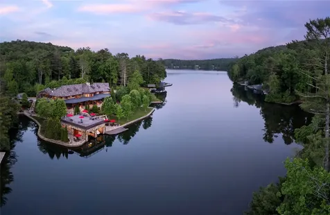 2748 W Club Boulevard Lake Toxaway NC 28747