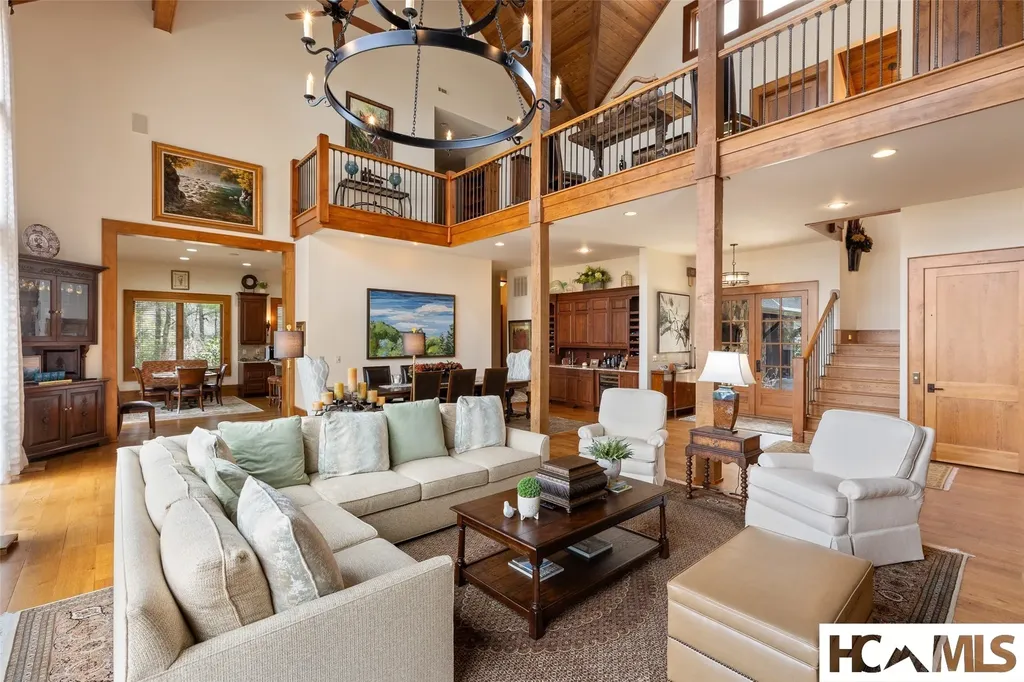 70 Norton Court Highlands NC 28741
