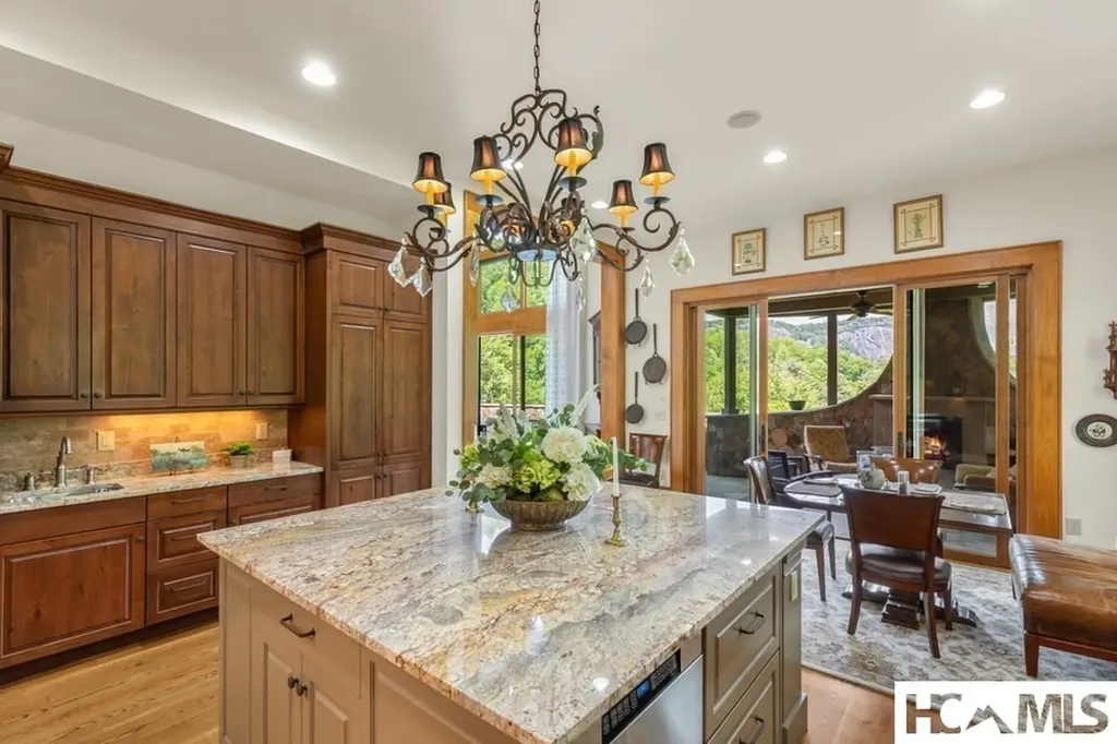70 Norton Court Highlands NC 28741
