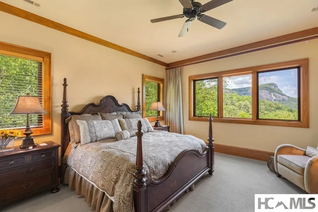 70 Norton Court Highlands NC 28741