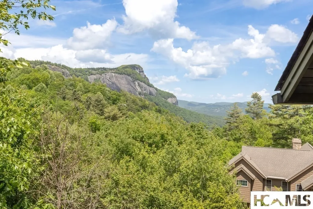 70 Norton Court Highlands NC 28741