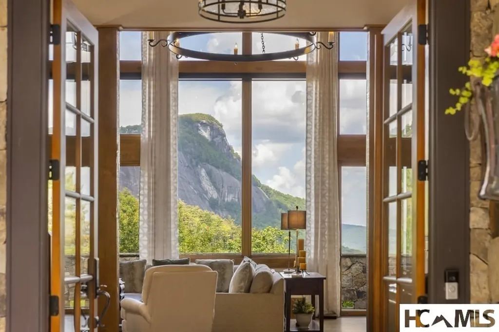 70 Norton Court Highlands NC 28741