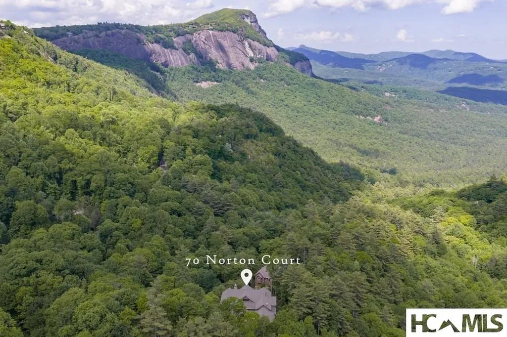 70 Norton Court Highlands NC 28741