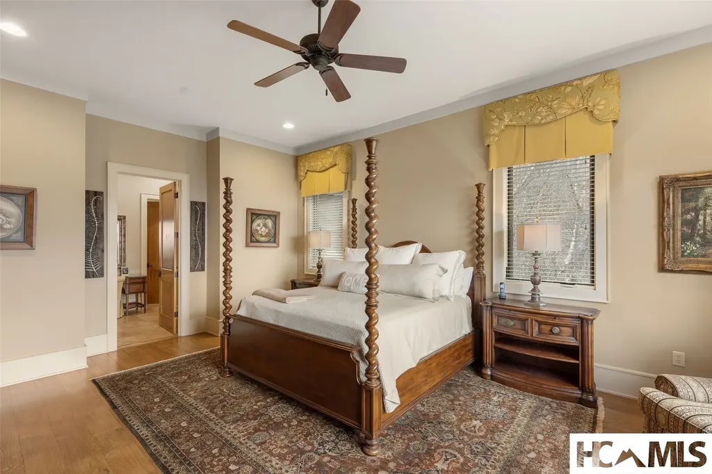 70 Norton Court Highlands NC 28741