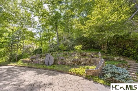 70 Norton Court Highlands NC 28741