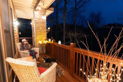 100 Saddle Notch Lane Tuckasegee NC 28783