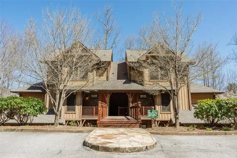 100 Saddle Notch Lane Tuckasegee NC 28783