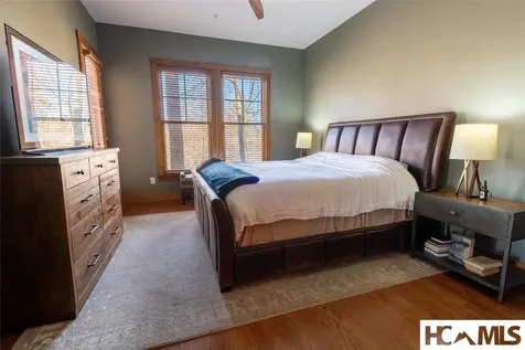 100 Saddle Notch Lane Tuckasegee NC 28783