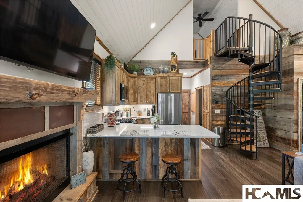 164 Shelter Lane Glenville NC 28521