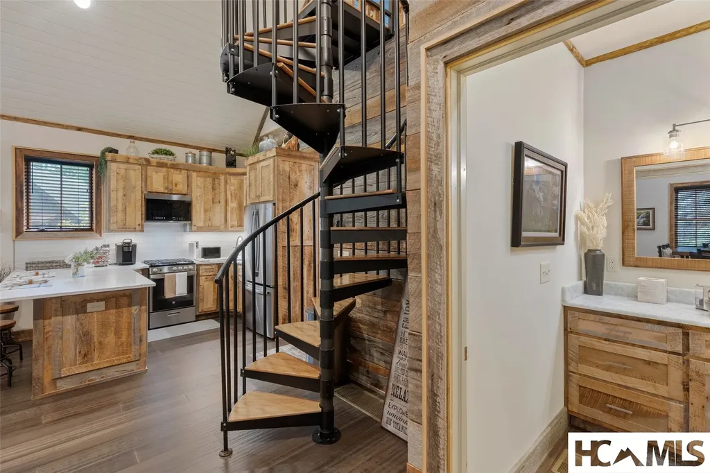 164 Shelter Lane Glenville NC 28521