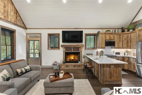 164 Shelter Lane Glenville NC 28521