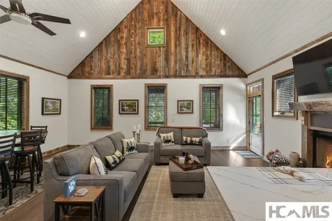 164 Shelter Lane Glenville NC 28521