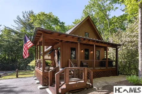 164 Shelter Lane Glenville NC 28521