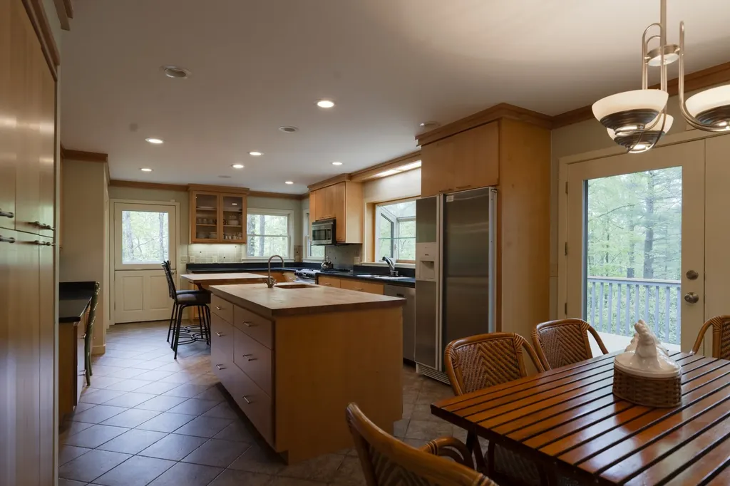 40 Moonbeam Place Highlands NC 28741