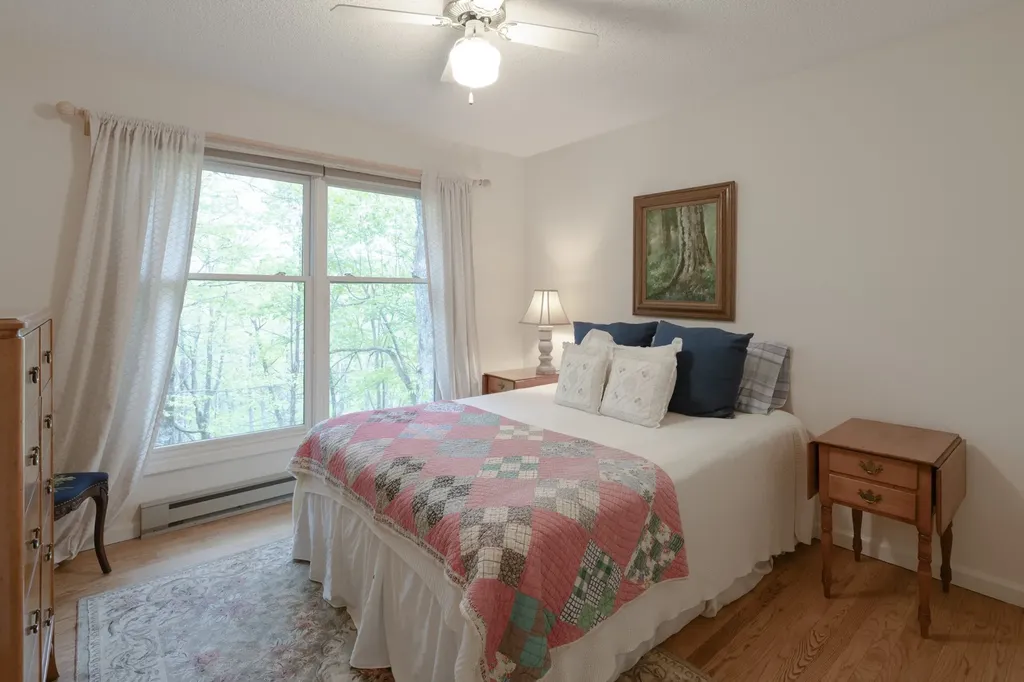 40 Moonbeam Place Highlands NC 28741