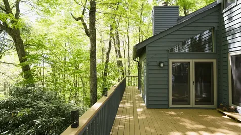 40 Moonbeam Place Highlands NC 28741