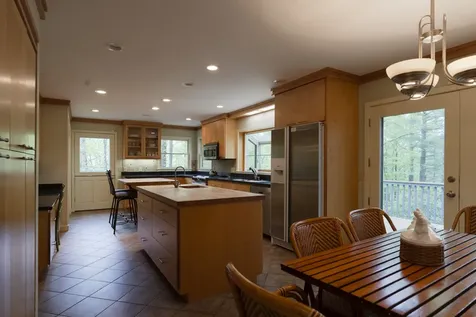 40 Moonbeam Place Highlands NC 28741