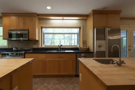 40 Moonbeam Place Highlands NC 28741