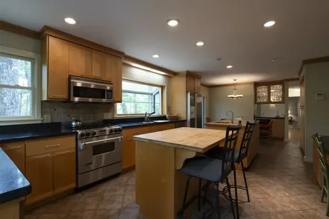 40 Moonbeam Place Highlands NC 28741