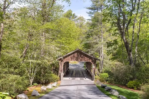92 Covered Bridge Road Cullowhee NC 28723