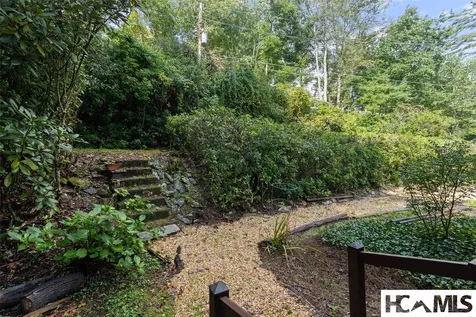 66 Forrest Lane Highlands NC 28741
