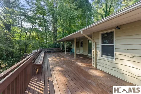 66 Forrest Lane Highlands NC 28741