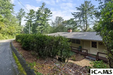 66 Forrest Lane Highlands NC 28741