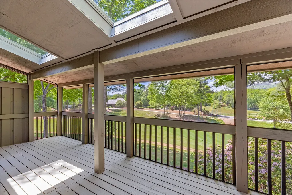 84 Fairway Villas Drive Sapphire NC 28774