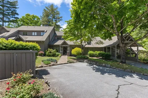84 Fairway Villas Drive Sapphire NC 28774