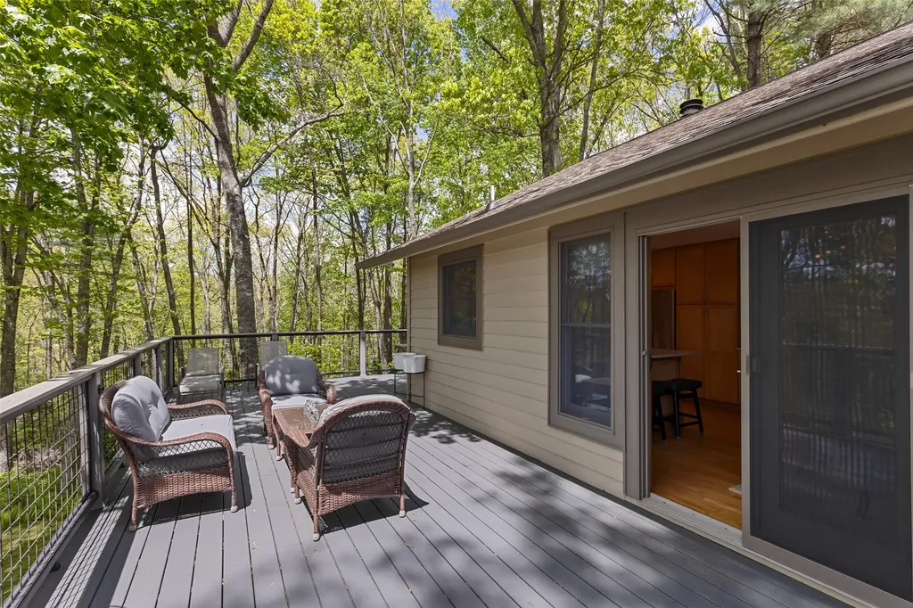 308 Woodsy Pine Trail Glenville NC 28736