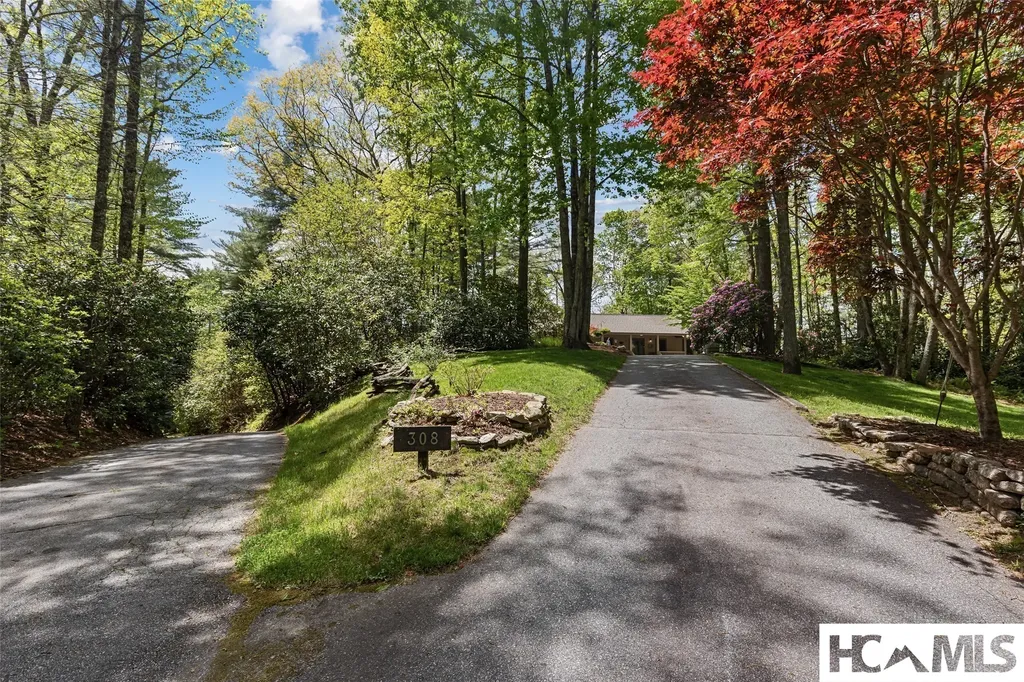 308 Woodsy Pine Trail Glenville NC 28736