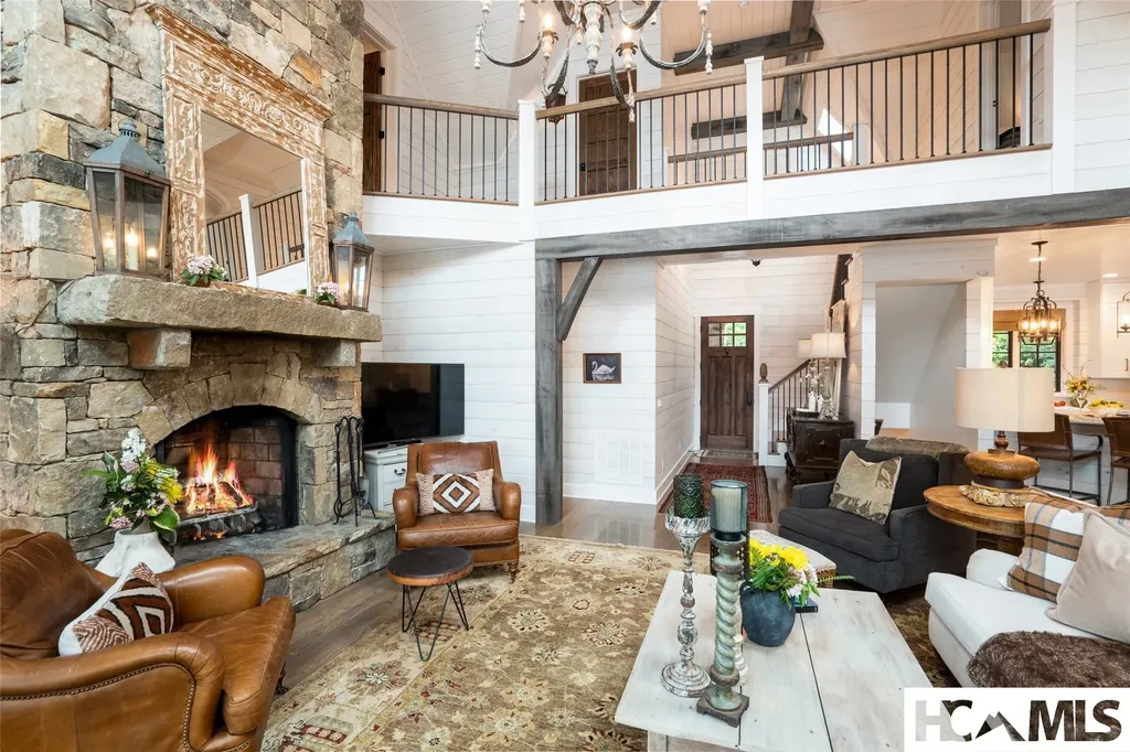 421 Easter Lane Cullowhee NC 28723