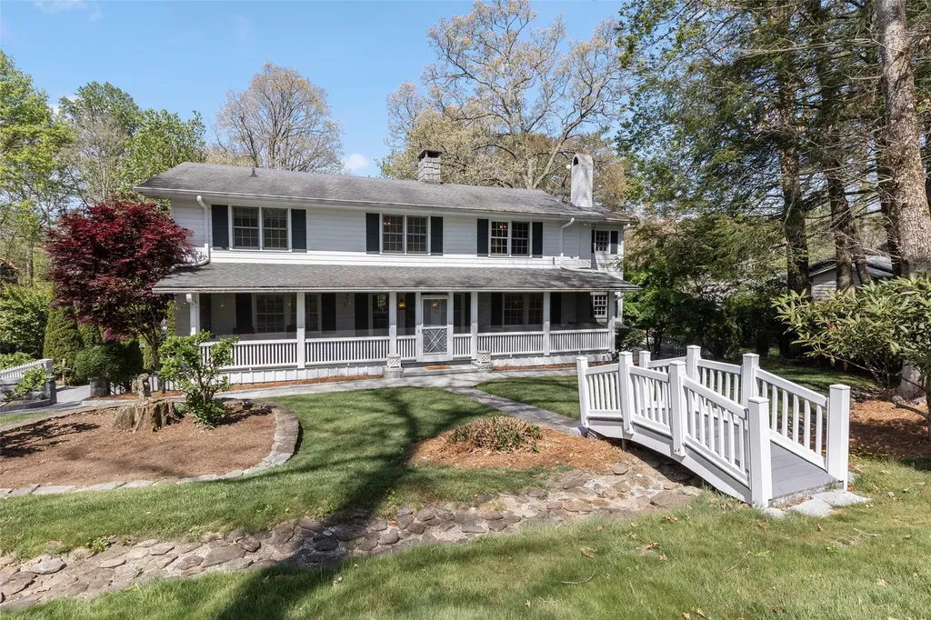 1280 Cobb Road Highlands NC 28741