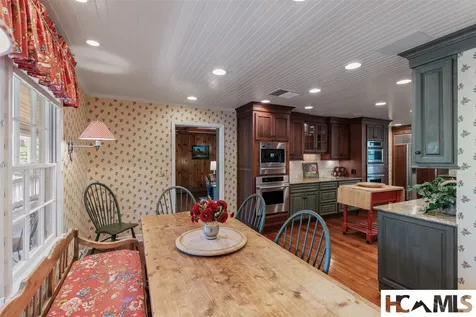 1280 Cobb Road Highlands NC 28741