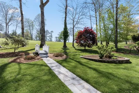 1280 Cobb Road Highlands NC 28741