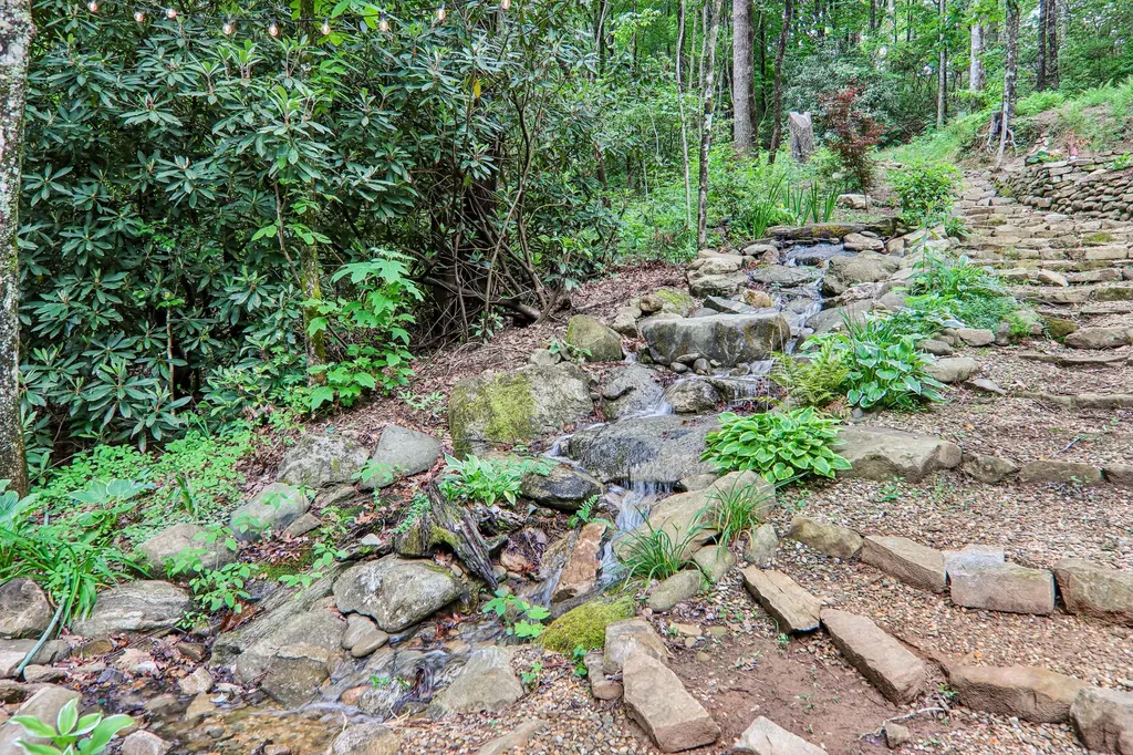 17198 Rosman Highway Lake Toxaway NC 28747