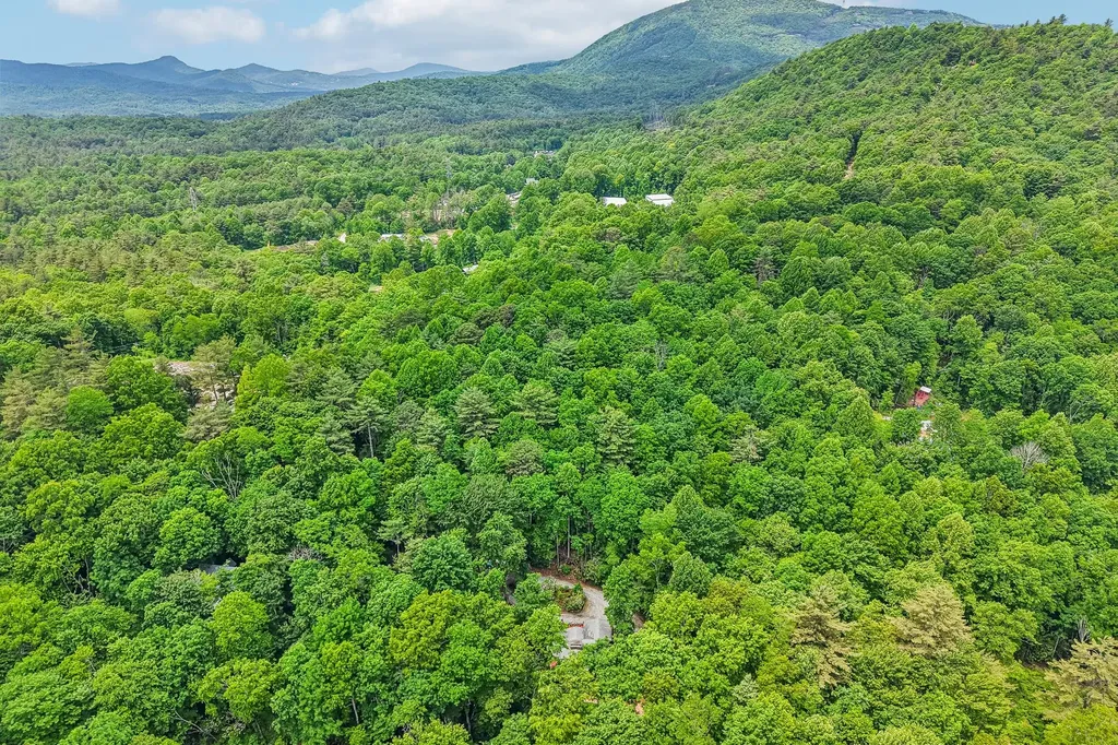 17198 Rosman Highway Lake Toxaway NC 28747