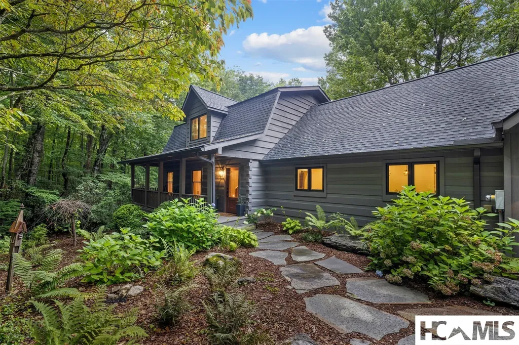 162 Highview Road Cashiers NC 28717