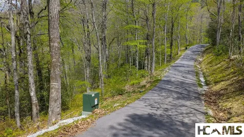 ME-4 Old Chimney Road Cashiers NC 28717
