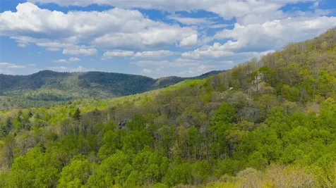 ME-4 Old Chimney Road Cashiers NC 28717