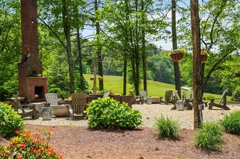 ME-4 Old Chimney Road Cashiers NC 28717