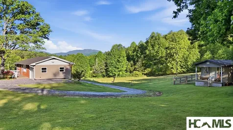 29 Bert Waldroop Road Franklin NC 28734