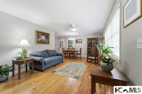 29 Bert Waldroop Road Franklin NC 28734