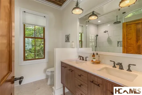 48 Bearfoot Lane Highlands NC 28741