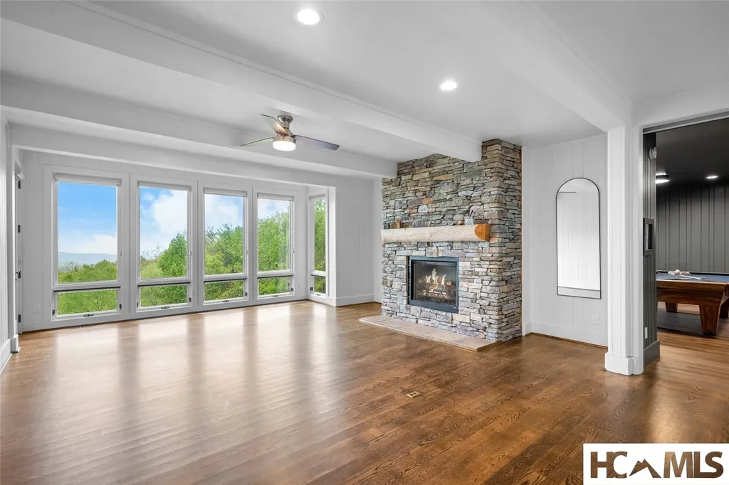 96 Moltz Court Lake Toxaway NC 28747