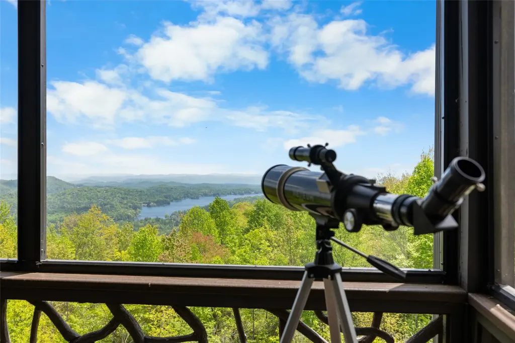 96 Moltz Court Lake Toxaway NC 28747