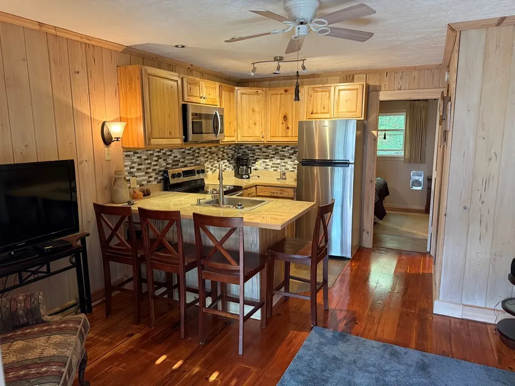145 Hawks Nest Lane Highlands NC 28741
