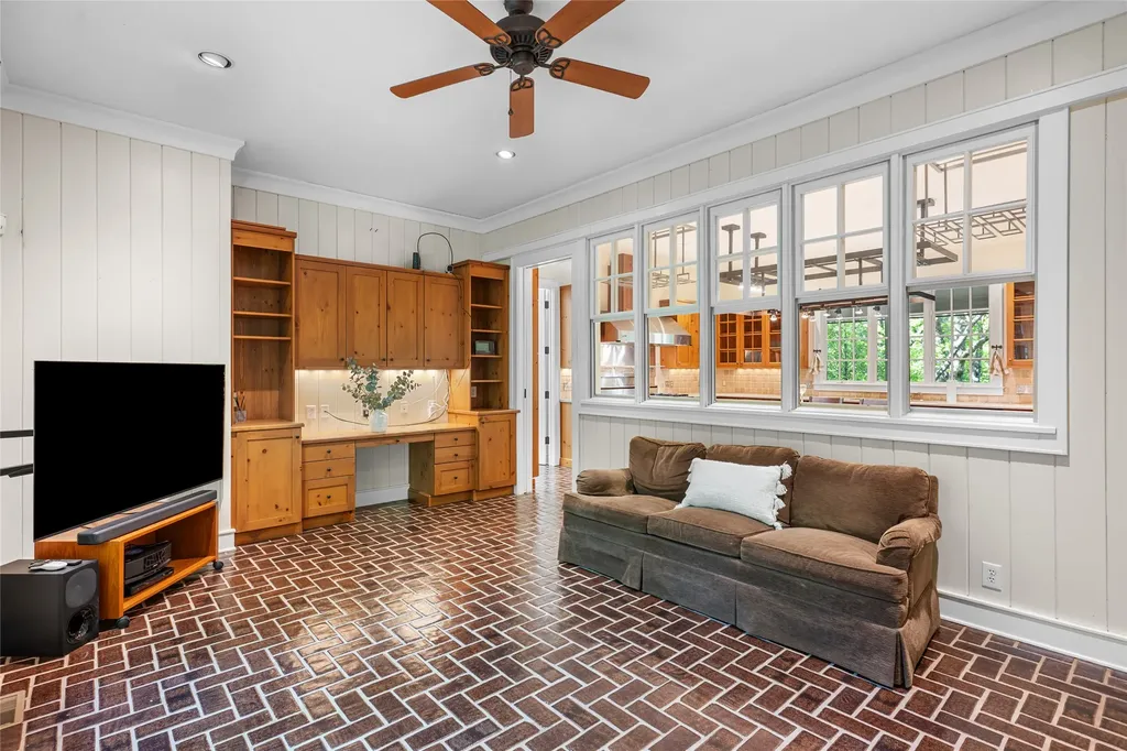 1957 Cold Mountain Road Lake Toxaway NC 28747