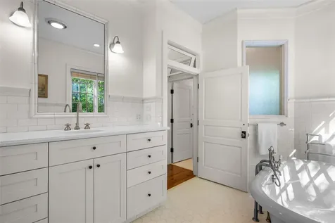 1957 Cold Mountain Road Lake Toxaway NC 28747